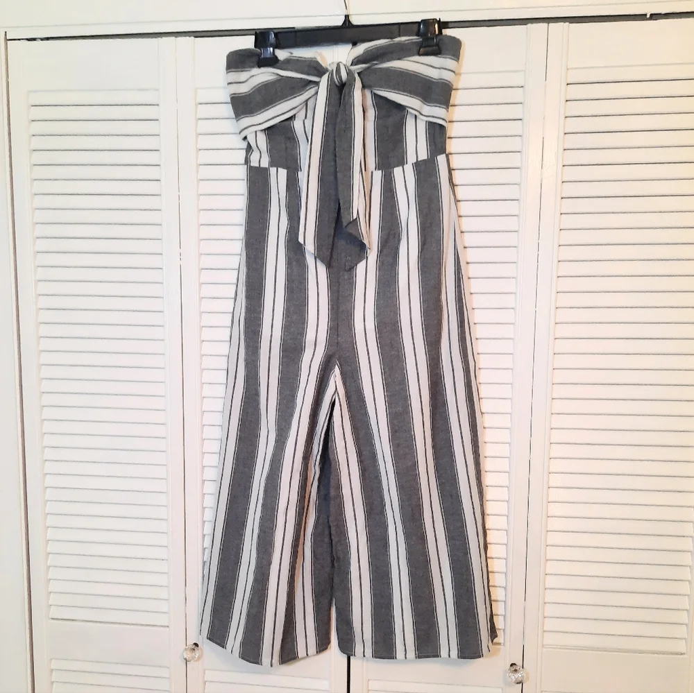 Gianni Bini strapless striped crop palazzo jumpsuit romper small *C1 - Picture 3 of 8